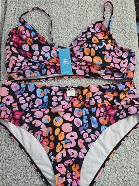 CUPSHE Women's Multicolor Leopard Print Bikini